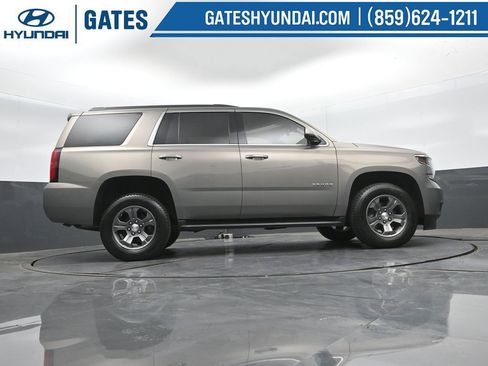 Used 2019 Chevrolet Tahoe LS w/ Skid Plate Package AWD/4WD image 35