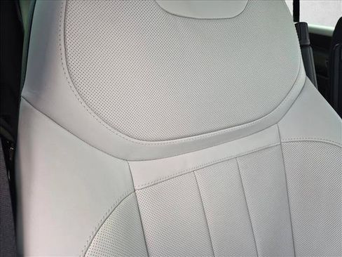 Used 2024 Land Rover Range Rover Sport Dynamic SE AWD/4WD image 19
