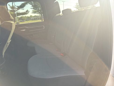 Used 2024 RAM 3500 Big Horn AWD/4WD image 36