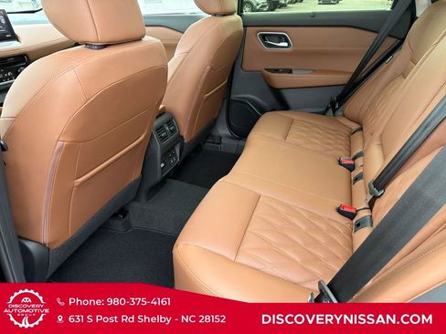 New 2026 Nissan Rogue Platinum w/ Platinum Premium Package AWD/4WD image 32