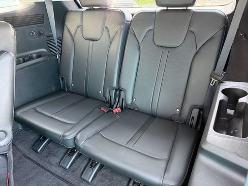 Used 2025 Kia Sorento EX w/ Panoramic Sunroof Package FWD image 15