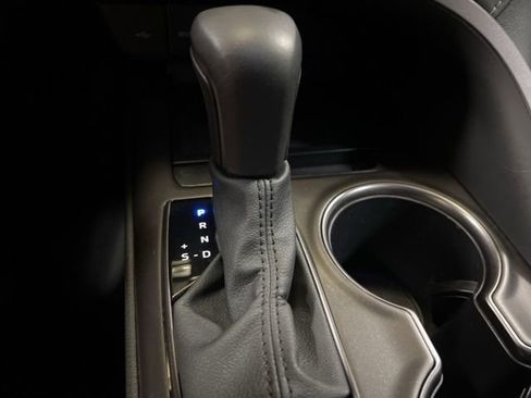 Used 2024 Toyota Camry SE AWD/4WD image 27