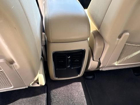 Used 2017 Dodge Durango SXT w/ Quick Order Package 23B AWD/4WD image 24
