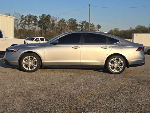 Used 2024 Honda Accord LX image 2