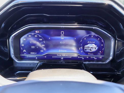 Used 2025 Chevrolet Silverado 1500 LT image 11