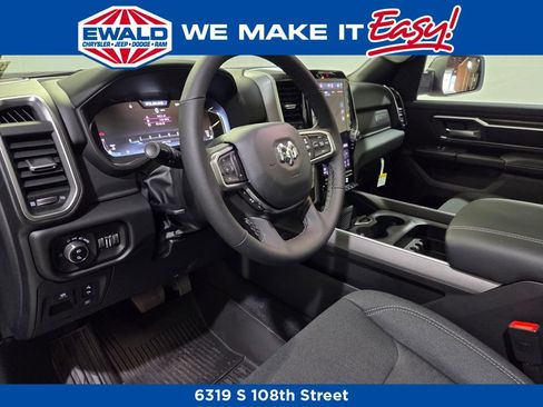 New 2026 RAM 1500 Big Horn AWD/4WD image 6