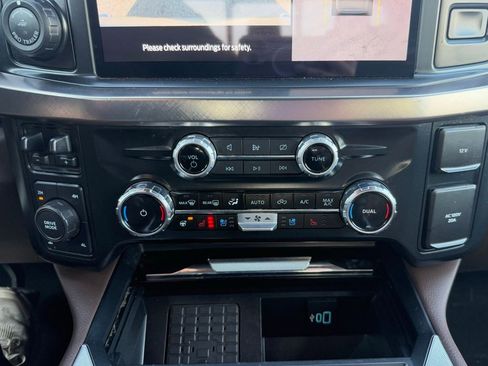 Used 2024 Ford F250 King Ranch w/ Chrome Package image 47