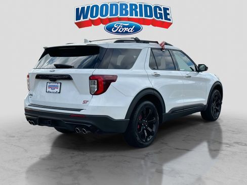 Used 2023 Ford Explorer ST w/ Equipment Group 401A image 4