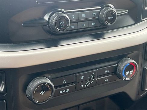 Used 2023 Ford F150 XLT image 25