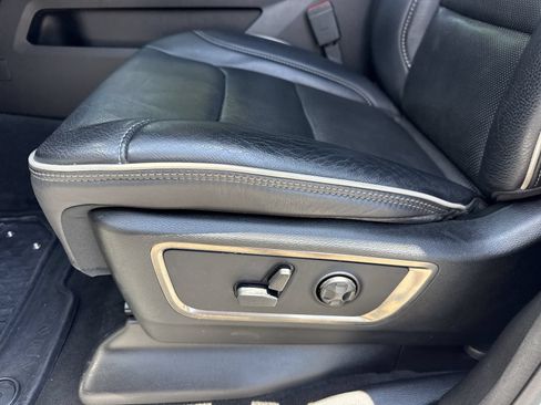 Used 2020 RAM 1500 Limited AWD/4WD image 19