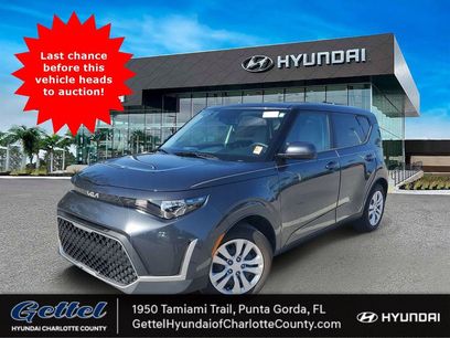 Used 2023 Kia Soul LX