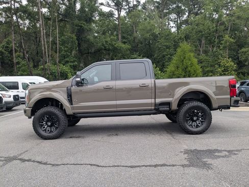 New 2026 Ford F250 Lariat w/ Black Appearance Package AWD/4WD image 7