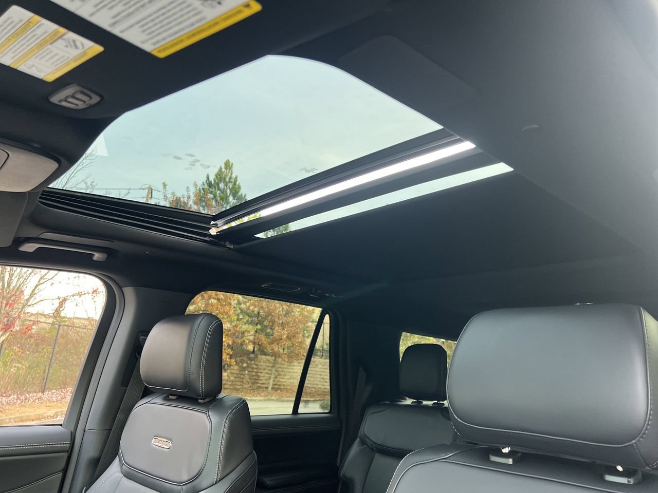 New 2025 Ford Expedition Max Platinum w/ Stealth Performance Package AWD/4WD image 13