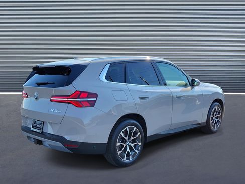 New 2026 BMW X3 xDrive30 w/ Premium Package image 3