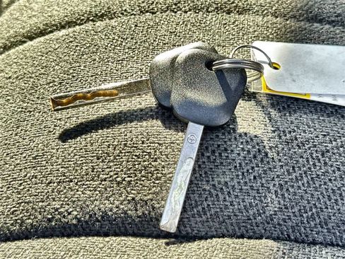 Used 2023 GMC Savana 2500 w/ Driver Convenience Package image 25