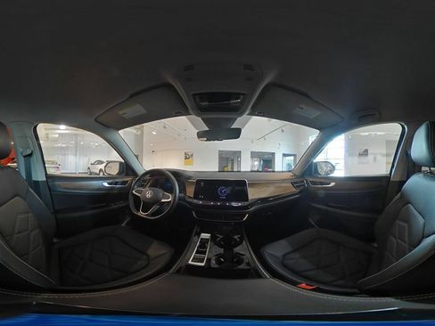Used 2026 Volkswagen Atlas SE AWD/4WD image 44