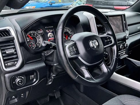Used 2021 RAM 1500 Big Horn image 16