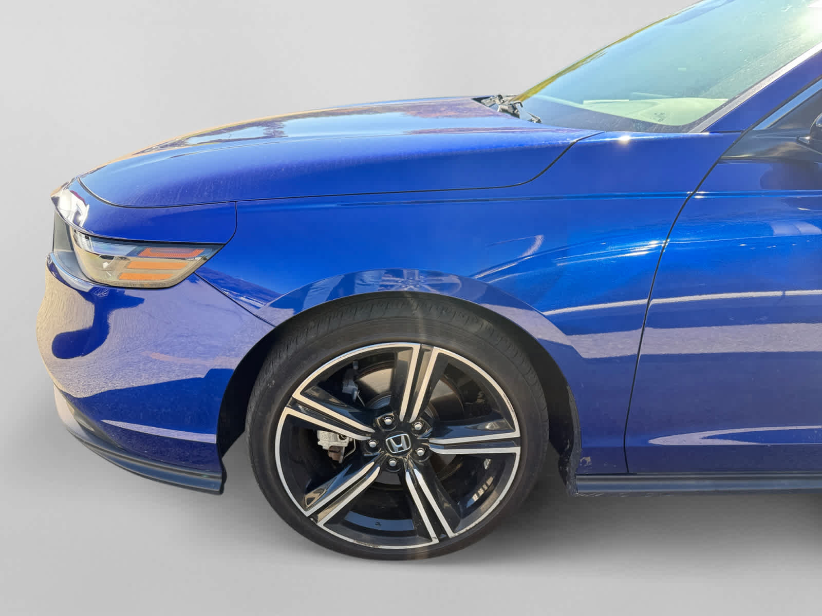 Used 2024 Honda Accord Sport image 9