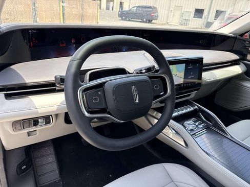 New 2026 Lincoln Nautilus Premier AWD/4WD image 33