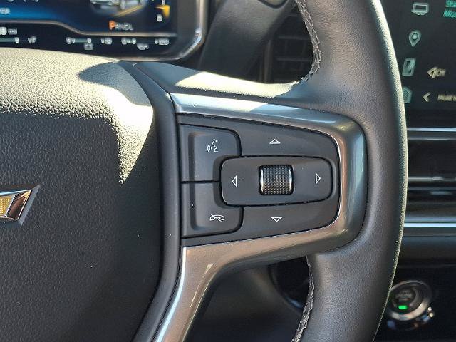 Used 2024 Chevrolet Silverado 1500 LT AWD/4WD image 23