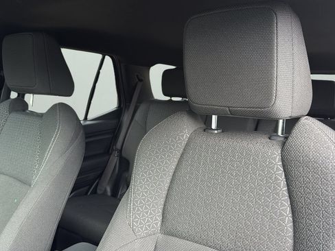 Used 2025 Toyota 4Runner SR5 RWD image 9