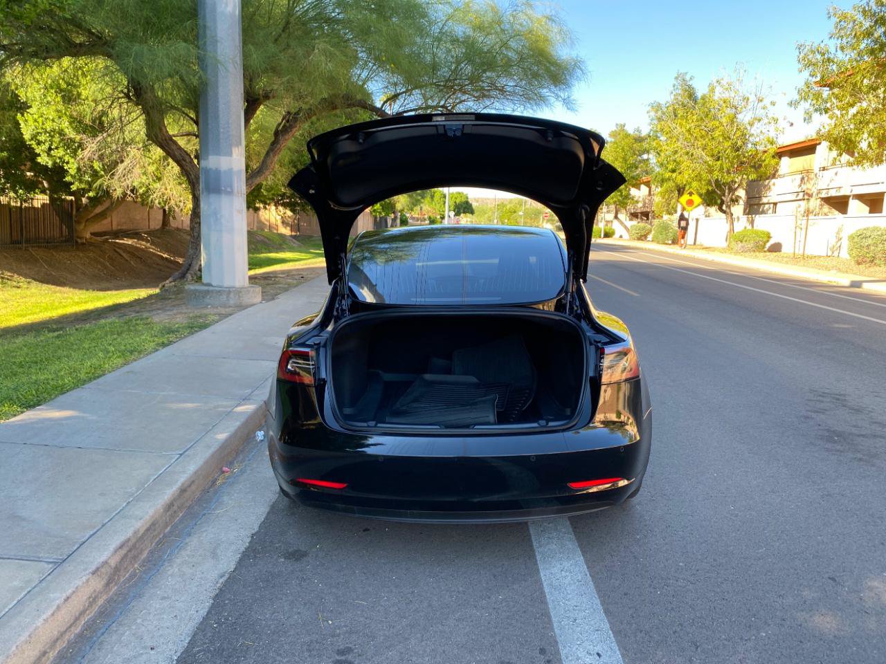 Used 2020 Tesla Model 3 RWD image 12