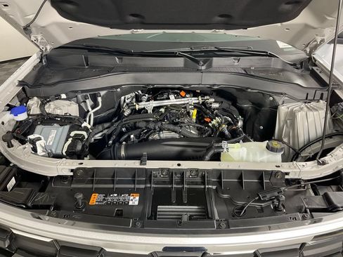 New 2026 Ford Explorer Active w/ Active Comfort Package RWD image 9