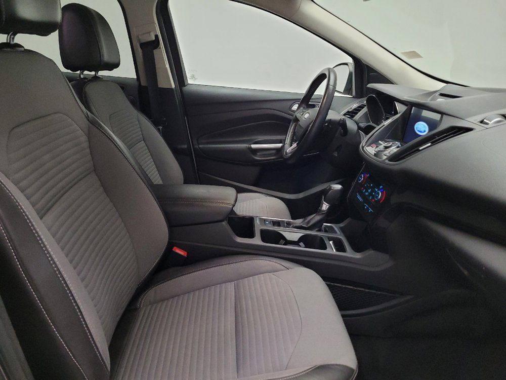 Used 2017 Ford Escape Titanium AWD/4WD image 21