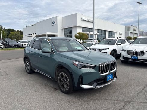 Used 2026 BMW X1 xDrive28i w/ Technology Package AWD/4WD image 8