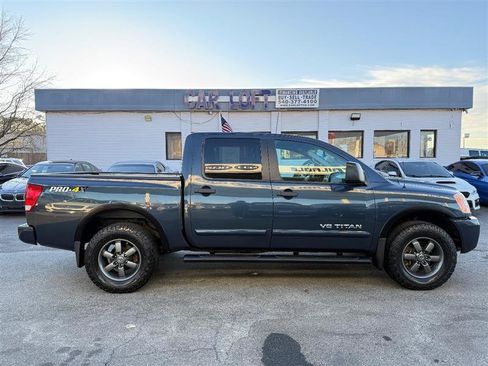 Used 2015 Nissan Titan PRO-4X w/ Pro-4x Luxury Package AWD/4WD image 10