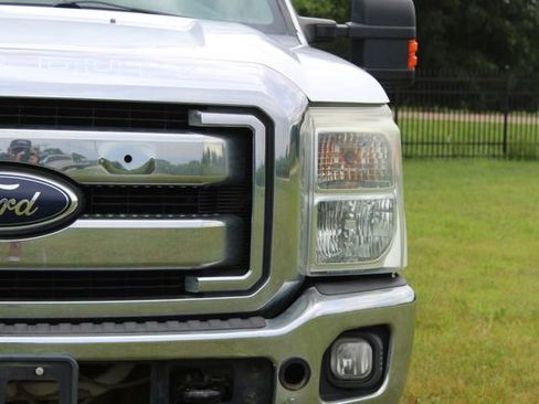 Used 2012 Ford F350 XLT w/ XLT Interior Pkg image 13