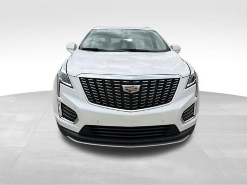 Used 2021 Cadillac XT5 Premium Luxury FWD image 8