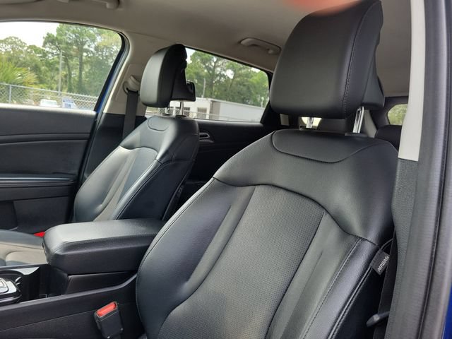 Used 2023 Kia Sportage EX FWD image 19