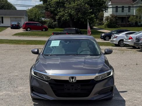 Used 2018 Honda Accord LX image 5