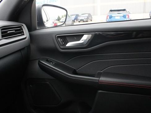 Used 2025 Ford Escape ST-Line w/ Tech Pack #1 AWD/4WD image 20