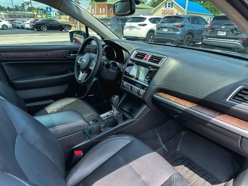 Used 2015 Subaru Outback 2.5i Limited AWD/4WD image 23