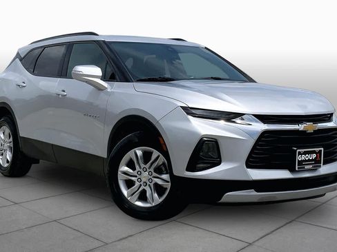 Used 2021 Chevrolet Blazer LT FWD image 3