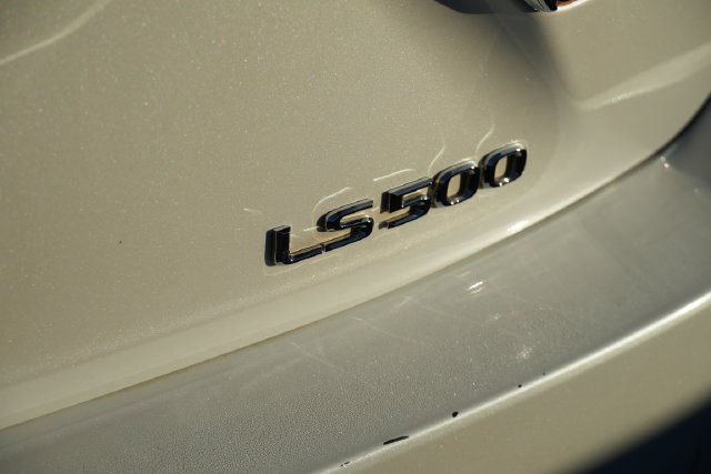 Used 2019 Lexus LS 500 w/ Interior Upgrade Package RWD image 18