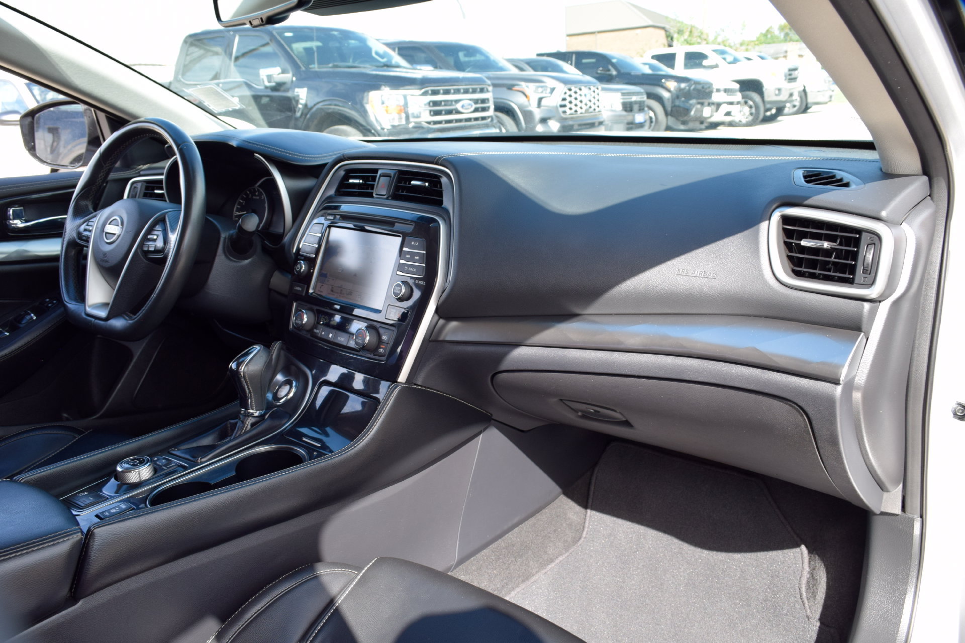 Used 2023 Nissan Maxima SV w/ Floor Mat Group FWD image 22