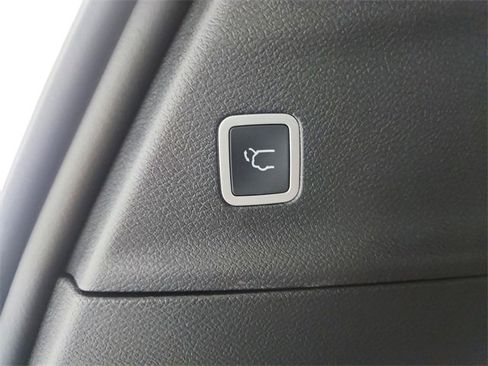 New 2026 Chrysler Pacifica Limited w/ S Appearance Package image 47