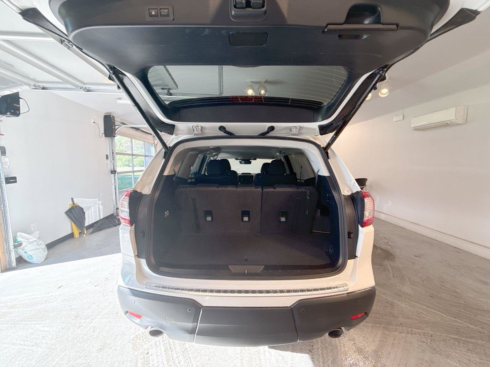 Used 2024 Subaru Ascent Limited AWD/4WD image 19