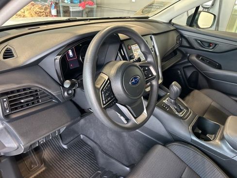 Used 2025 Subaru Outback 2.5i image 2