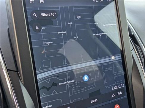 Used 2021 Ford Edge Titanium w/ Equipment Group 301A image 12