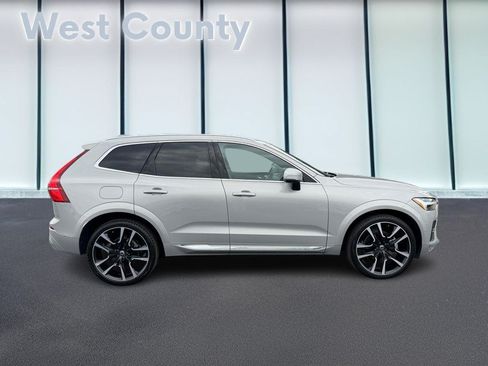 Certified 2023 Volvo XC60 B5 Ultimate w/ Climate Package AWD/4WD image 2