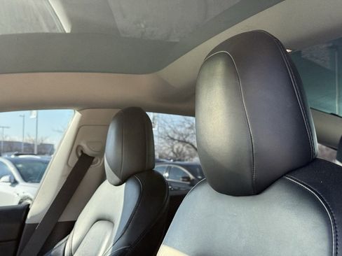 Used 2021 Tesla Model 3 Long Range image 11