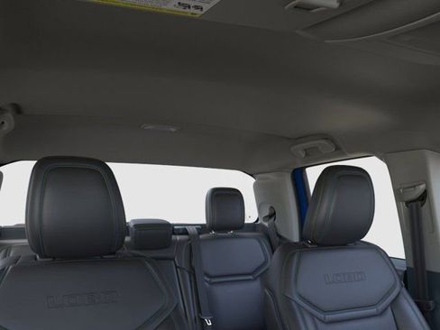 New 2025 Ford Maverick Lobo image 12