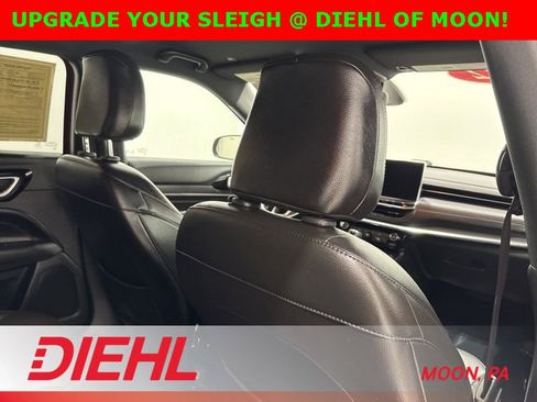 Certified 2022 Jeep Compass Limited image 12