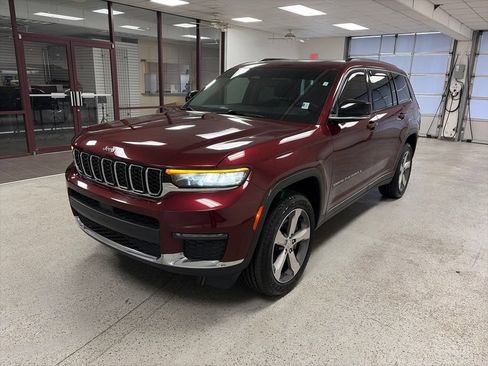 Used 2021 Jeep Grand Cherokee L Limited AWD/4WD image 4