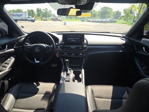 Used 2021 Honda Accord Sport image 16