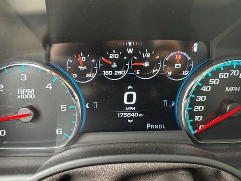 Used 2017 GMC Yukon Denali w/ Open Road Package AWD/4WD image 11